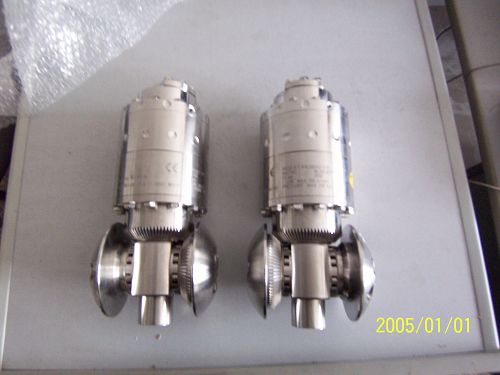 ���S���D���^